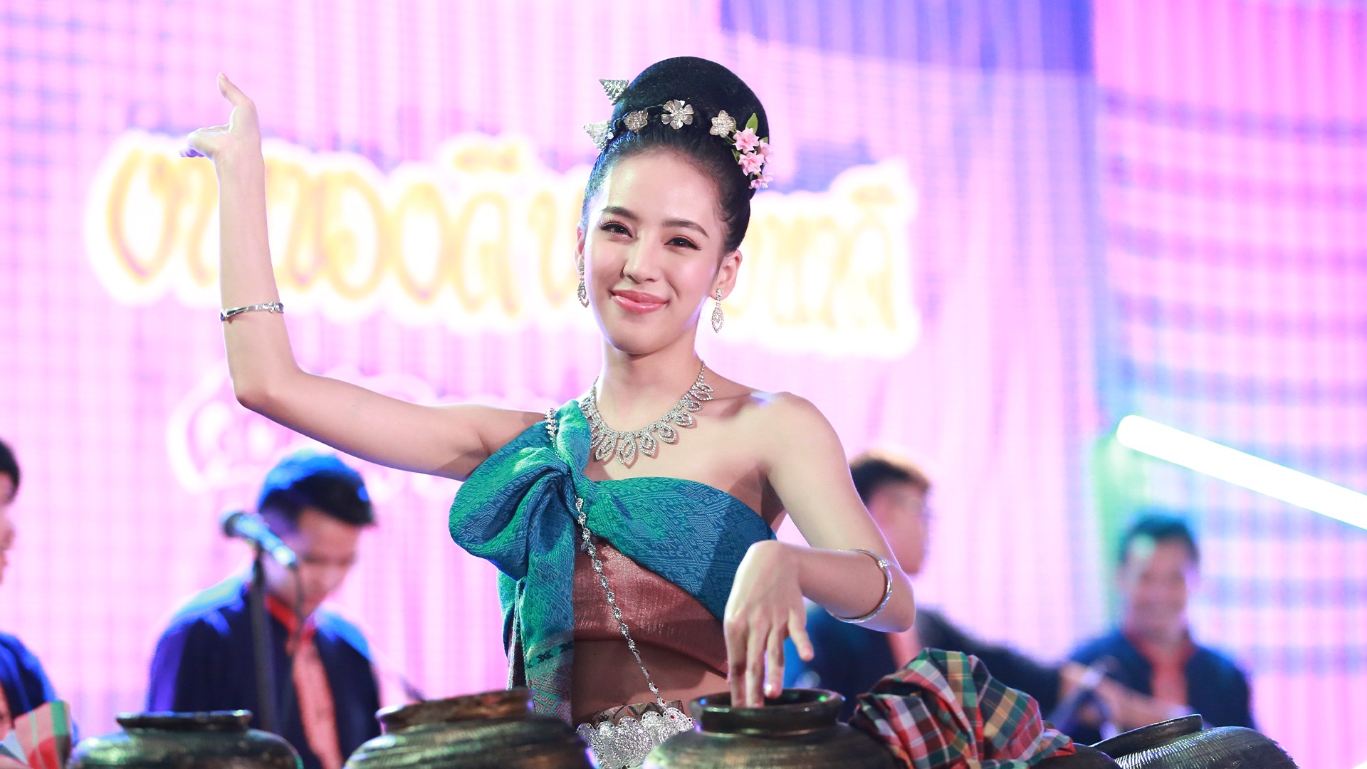 เรื่องย่อ โปงลางฮักออนซอน EP. 2