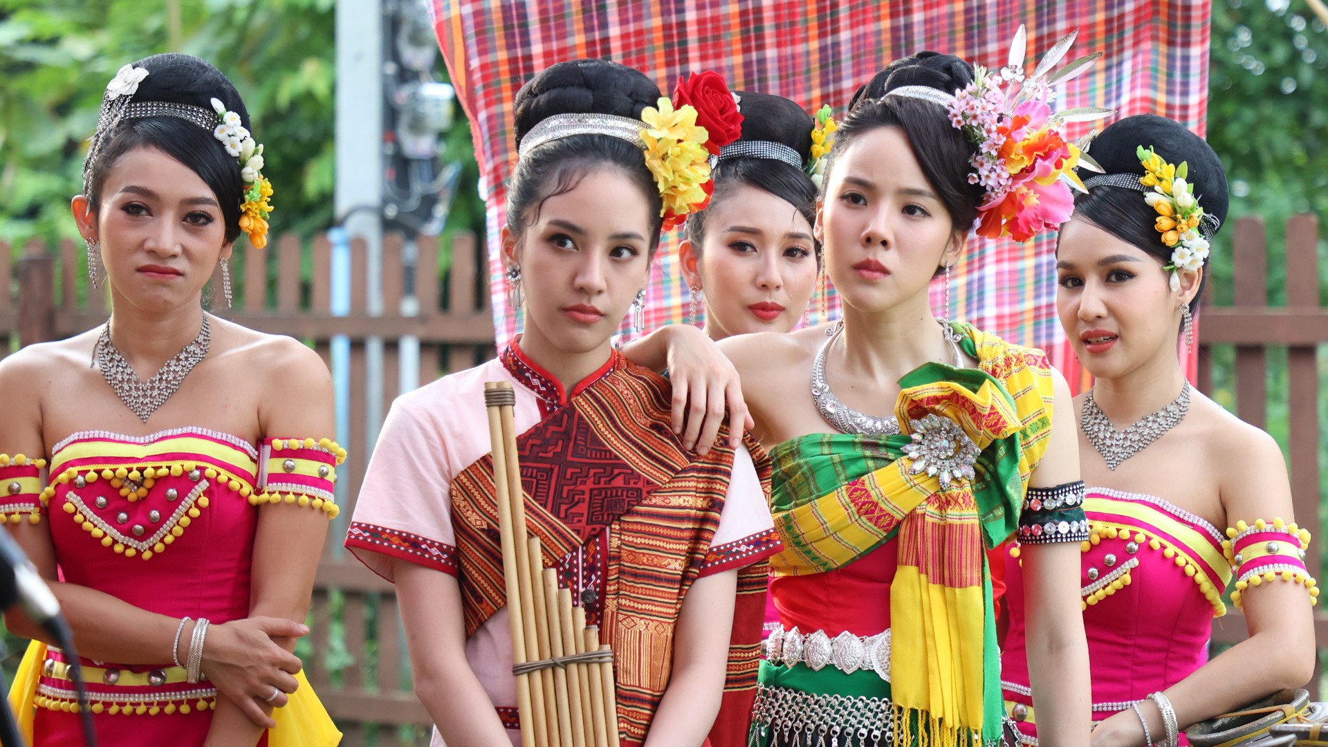 เรื่องย่อ โปงลางฮักออนซอน EP. 12
