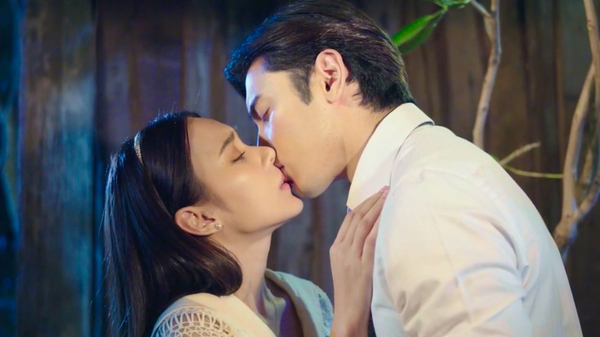 เรื่องย่อ กรงดอกสร้อย EP. 13