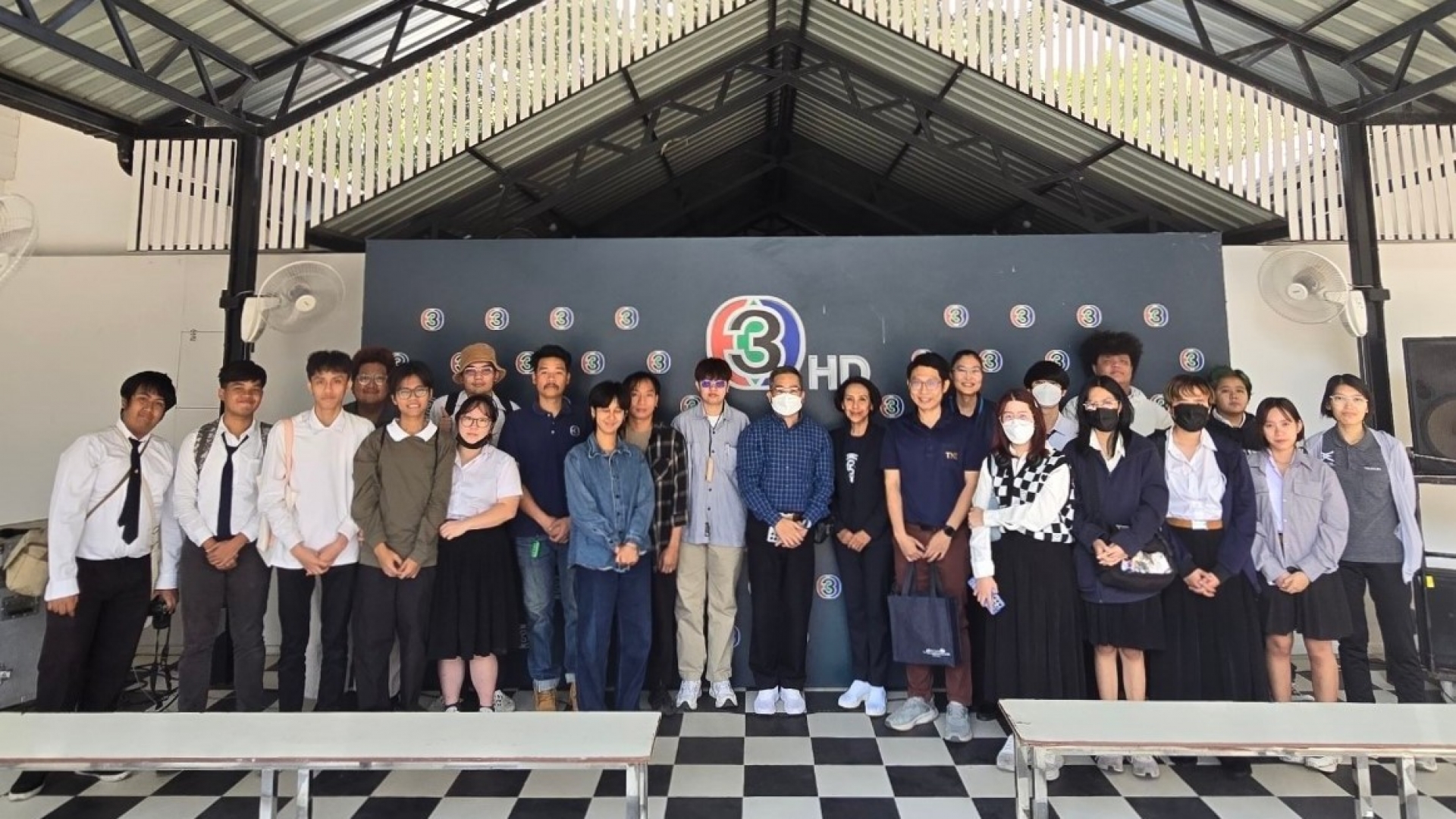 ช่อง 3 เปิดสถานีหนองแขม ตามรอยละคร “คุณพี่เจ้าขา ดิฉันเป็นห่านมิใช่หงส์”