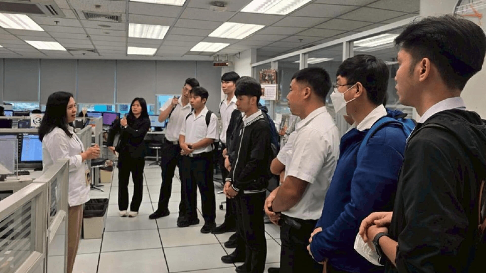 สื่อมวลชนคาทอลิกประเทศไทย เปิดโลกการศึกษา เยี่ยมชมสำนักข่าว ช่อง 3