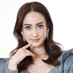 ณฐพร เตมีรักษ์